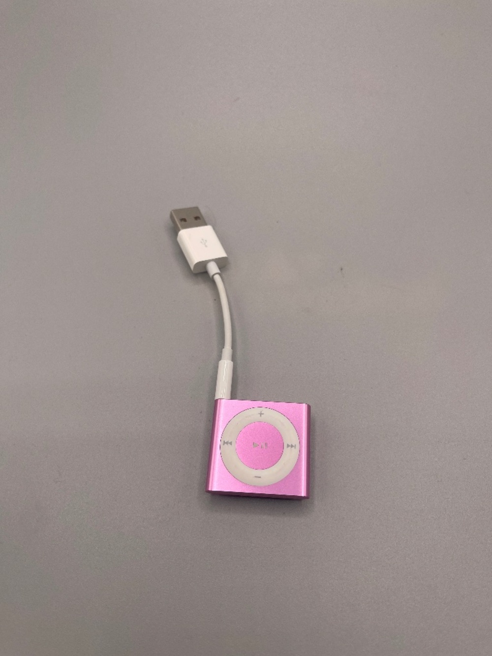 Apple iPod shuffle 4th Generation Pink (2 GB)